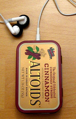 iPod altoid case